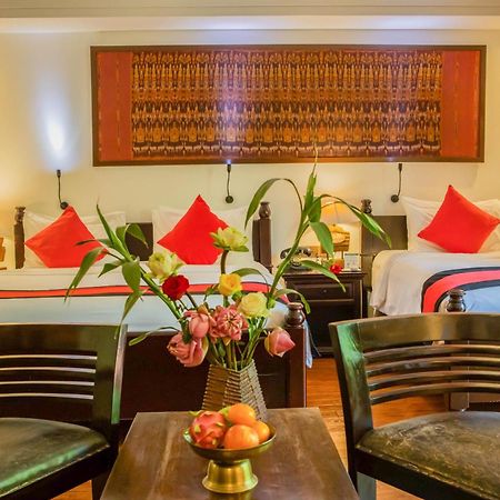La Rose Suites Phnom Penh Bagian luar foto