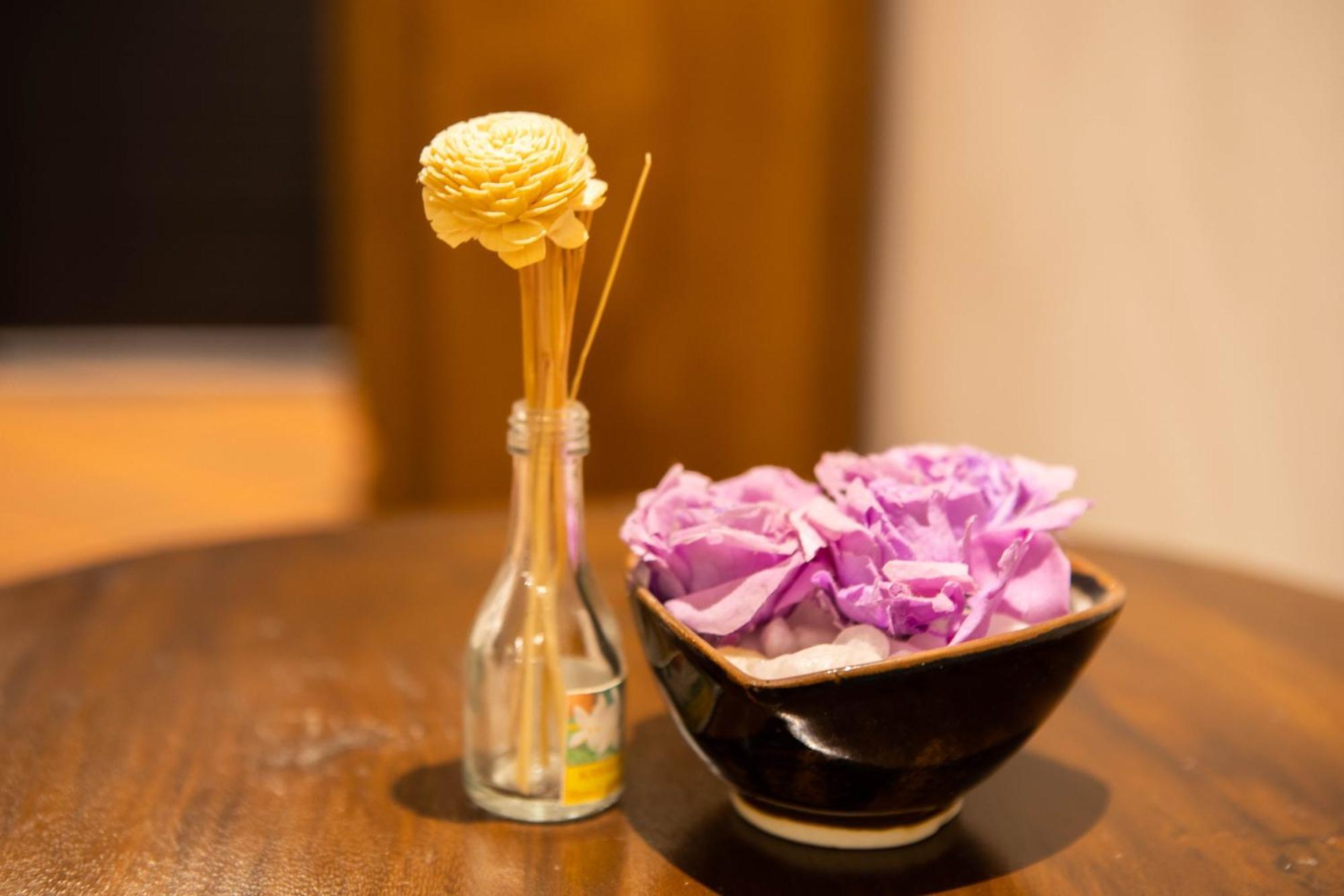 La Rose Suites Phnom Penh Bagian luar foto