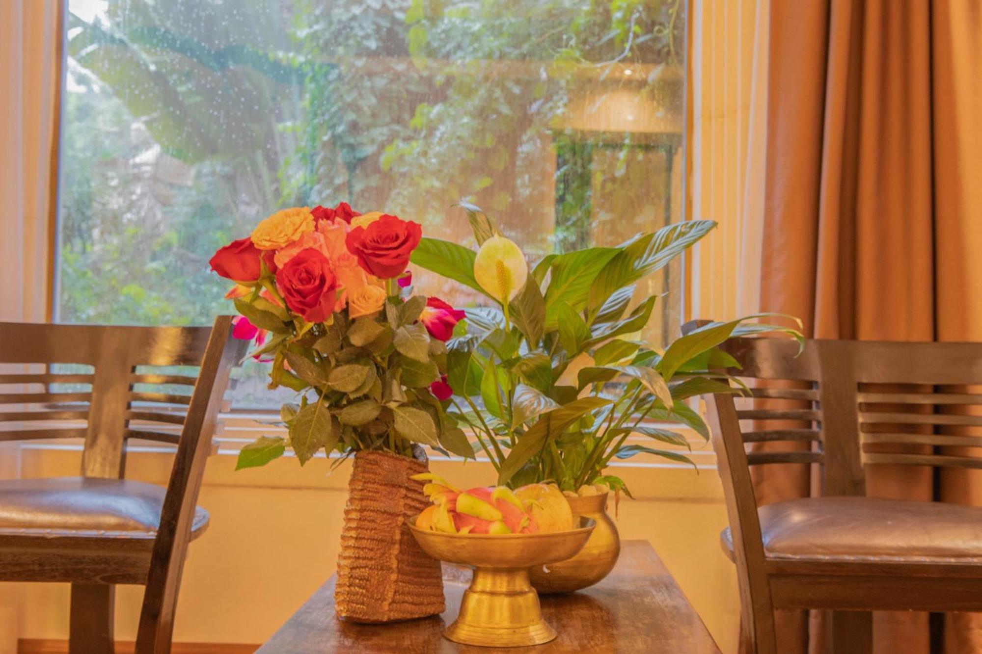 La Rose Suites Phnom Penh Bagian luar foto