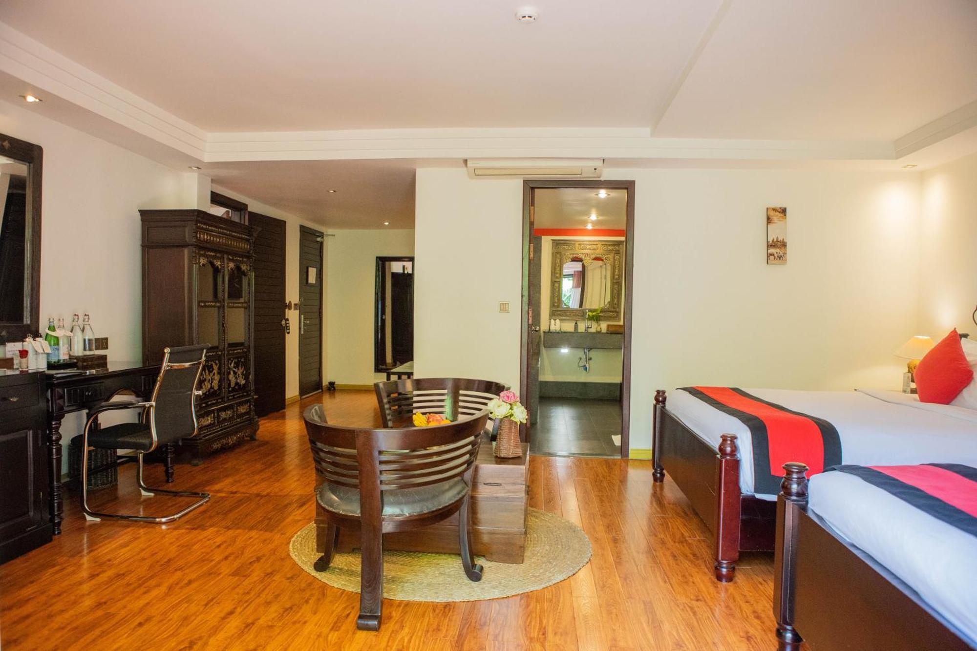 La Rose Suites Phnom Penh Bagian luar foto