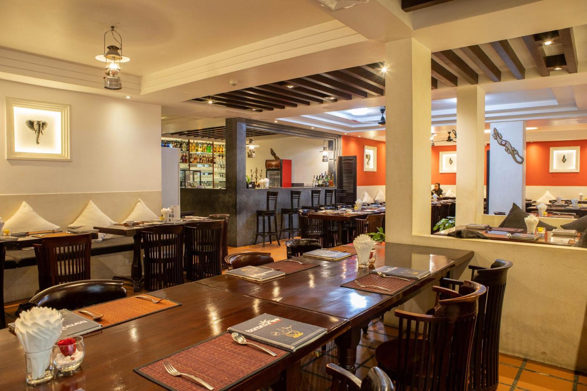 La Rose Suites Phnom Penh Bagian luar foto