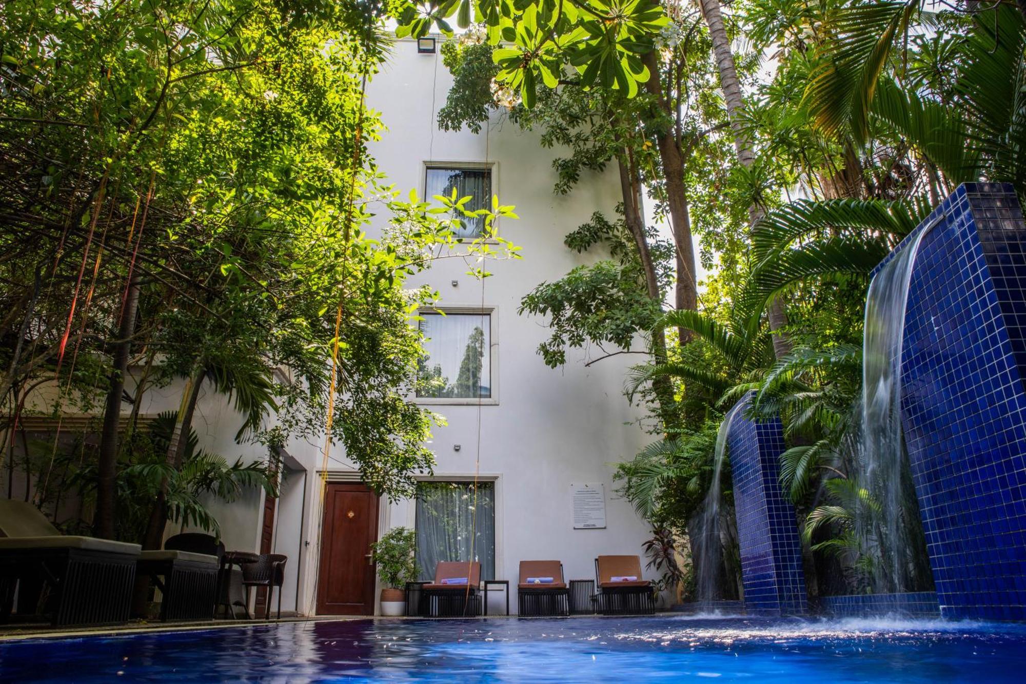 La Rose Suites Phnom Penh Bagian luar foto